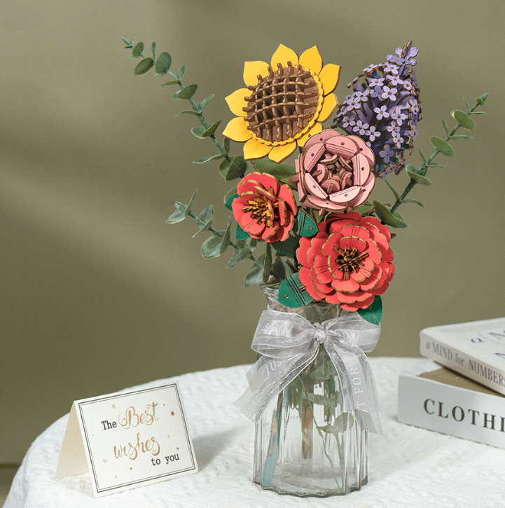 3D-puslespill av tre: Solsikke