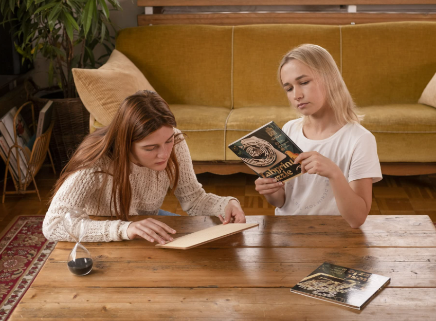 Quest Puzzles - 3 utfordrende puslespill uten motiv