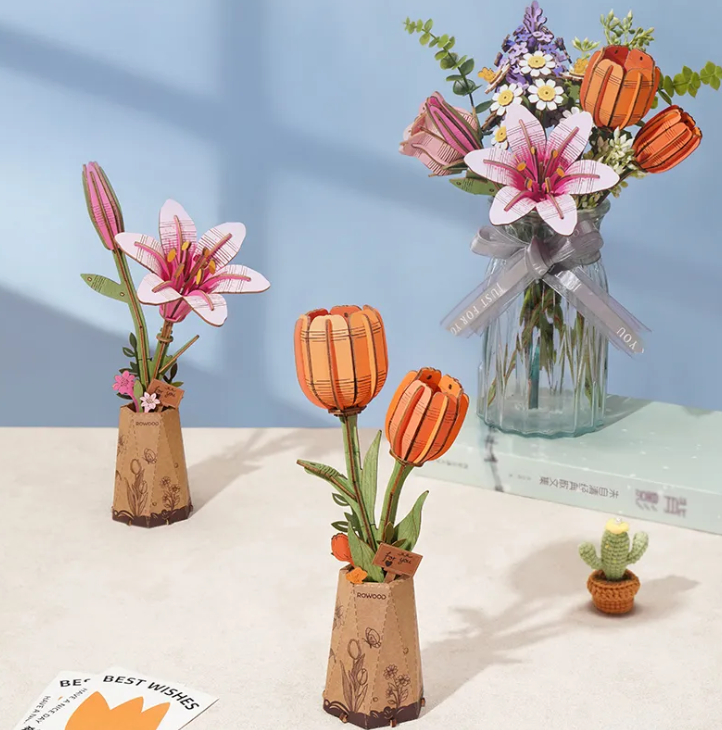 3D-puslespill av tre: Oransje tulipan