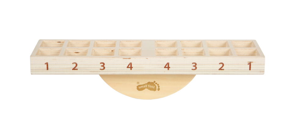 Montessori balanseleke av tre