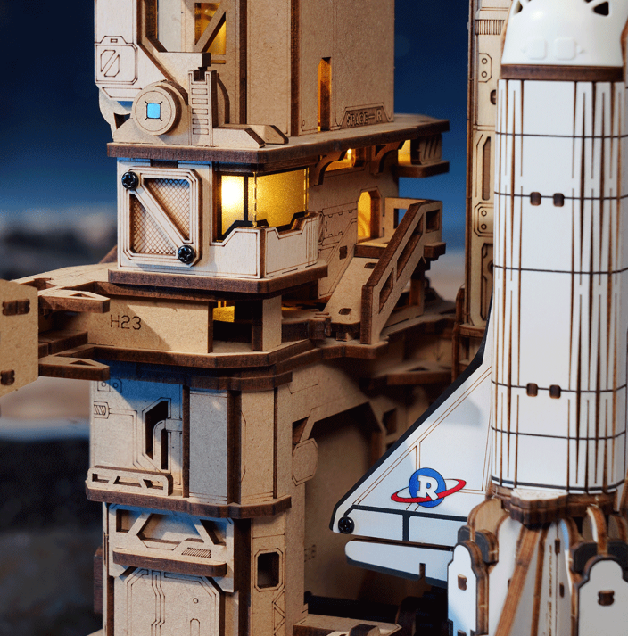 Robotime trebyggesett for voksne: Space Shuttle