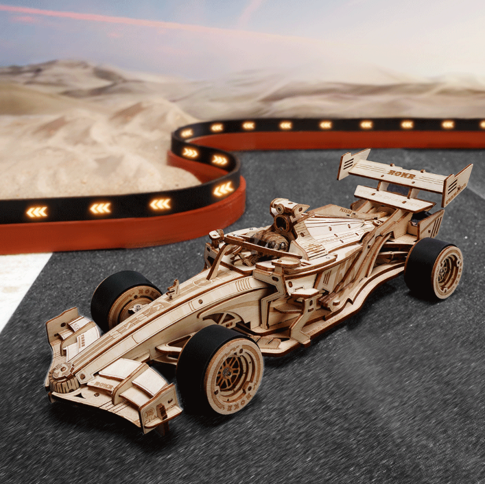 Robotime trebyggesett for voksne: Formel 1 racerbil