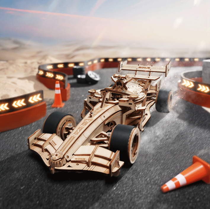 Robotime trebyggesett for voksne: Formel 1 racerbil