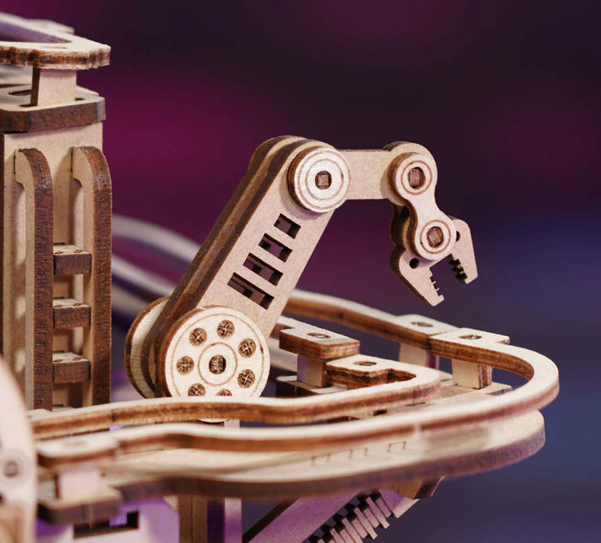 Robotime trebyggesett for voksne: Gear Ball Challenge