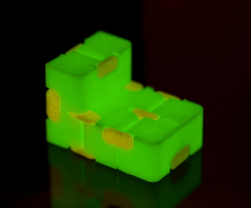 Infinity cube fidgetleke - lyser i mørket