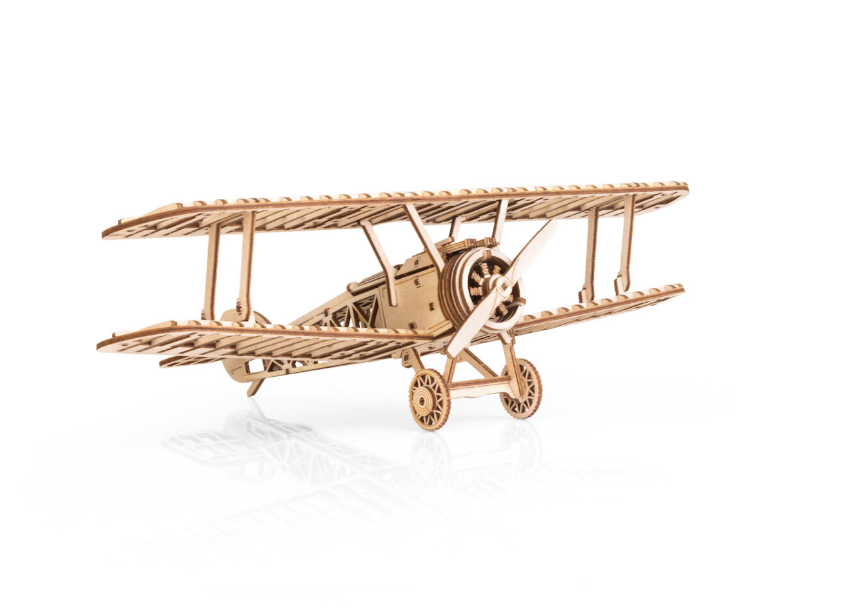 EWA trebyggesett for voksne: Veteranfly