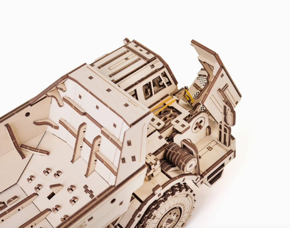 EWA trebyggesett for voksne: Dumper truck