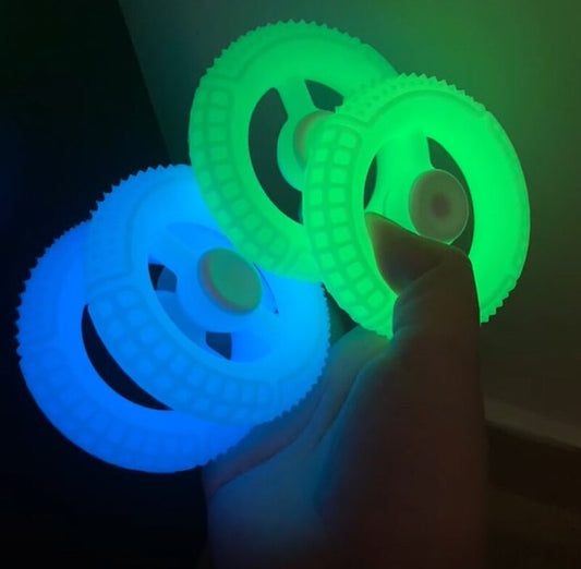 Snapp spinnerhjul - fidgetleketøy som lyser i mørket
